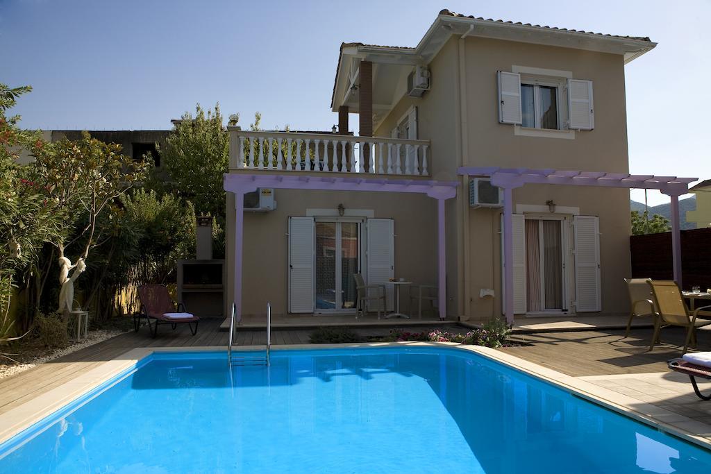 Le Torri Villas By Nidri Holiday Villas Bagian luar foto